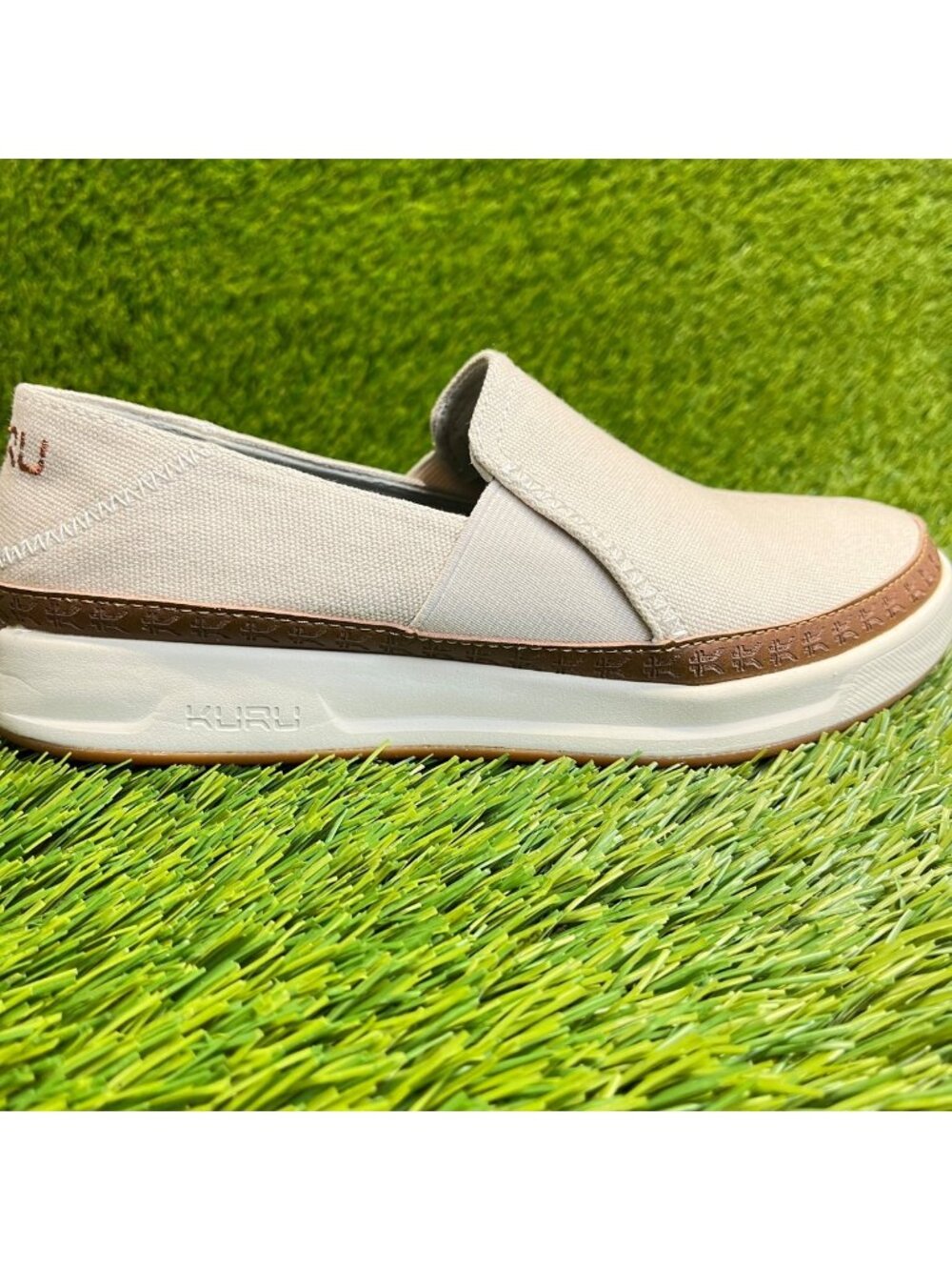 Kuru Roam Atla Classic Womens Size 6 Beige Brown Casual Walking Slip-On Shoes